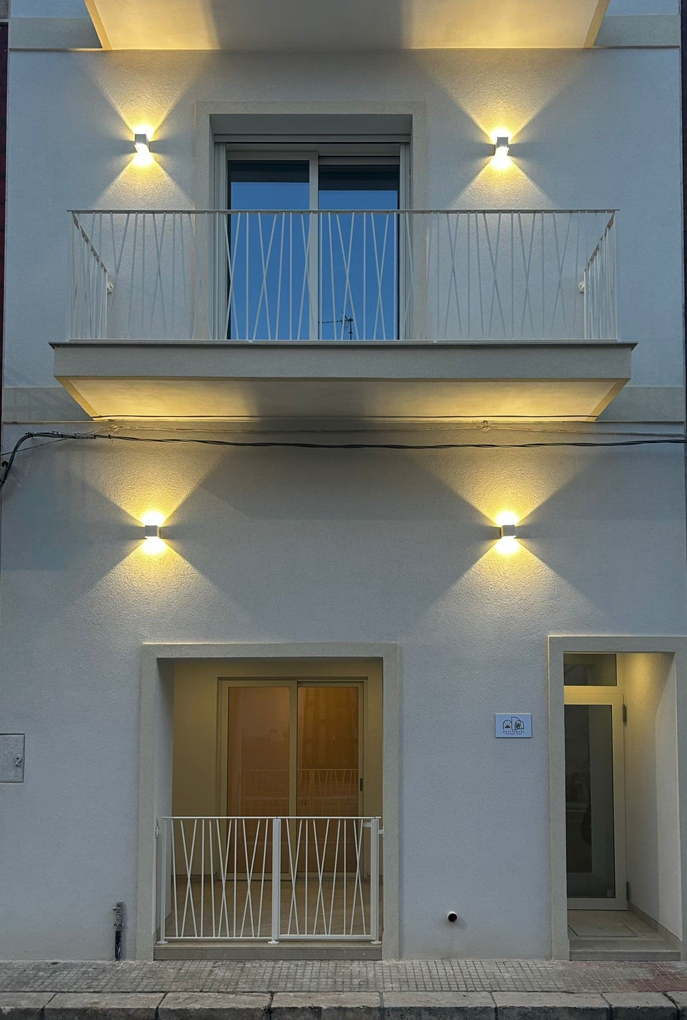 Ada Apartment — esterno